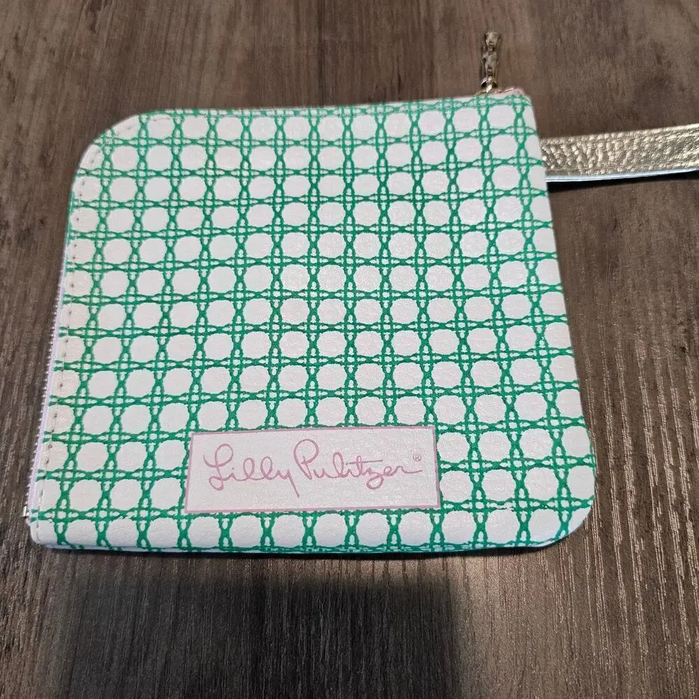 Lilly Pulitzer Small Zip Pouch Wallet Green Plaid Preppy Coquette Coin Purse